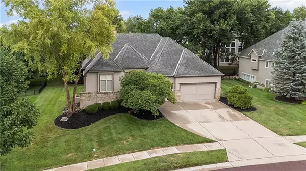 5710 W 131st TER, Leawood, KS 66209