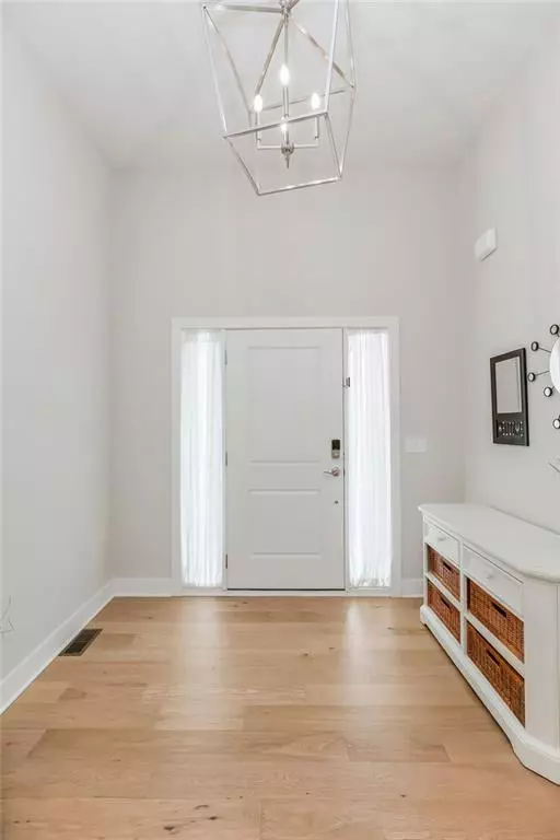 De Soto, KS 66018,8459 Primrose ST