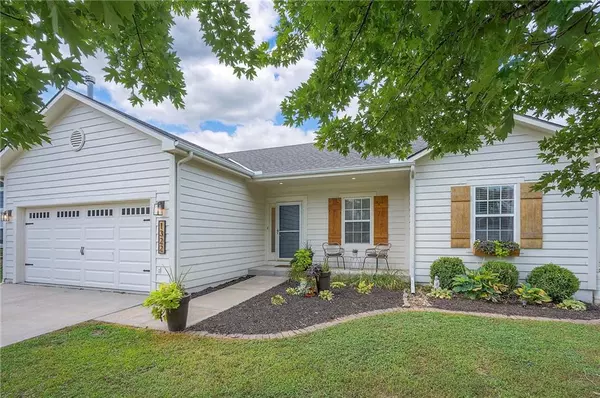 1322 Austin CT, Ottawa, KS 66067