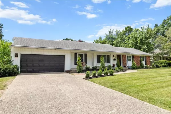 Overland Park, KS 66207,6201 W 86th TER