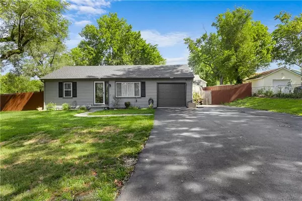 Gladstone, MO 64119,3406 NE 57th ST