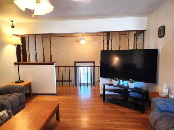 Independence, MO 64055,4021 S Leslie AVE