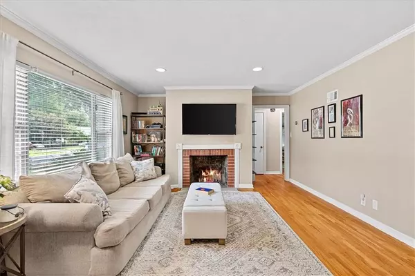 Kansas City, MO 64114,508 W 85 TER