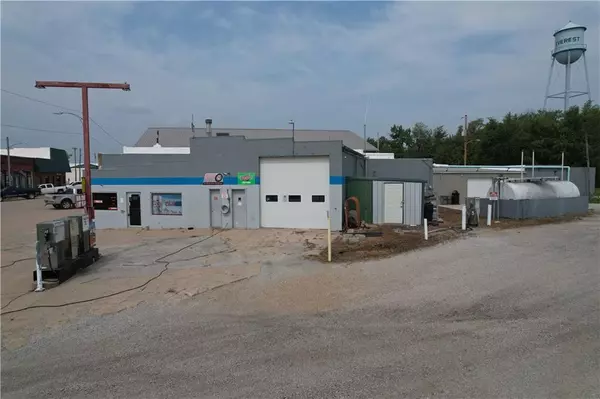 Everest, KS 66424,508 Main ST