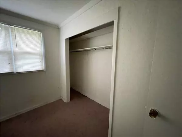 Kansas City, MO 64114,109 W 98th ST