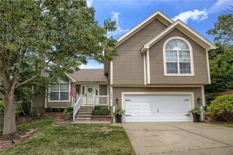 10006 NW 87th ST, Kansas City, MO 64153