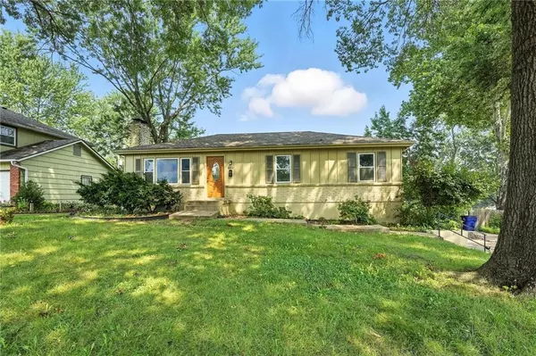 Raytown, MO 64138,8502 CRESCENT AVE