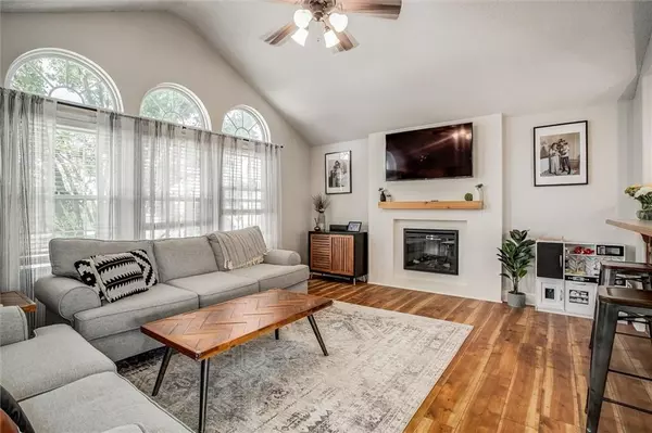 Greenwood, MO 64034,2102 Patti LN