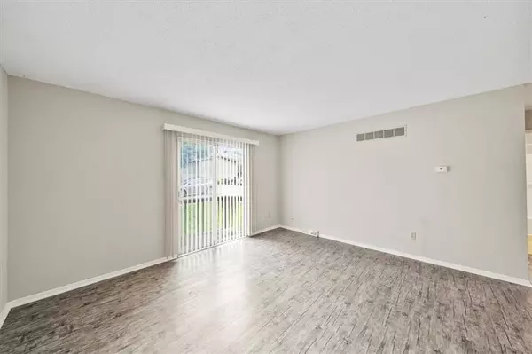 Independence, MO 64050,517 N Spring ST