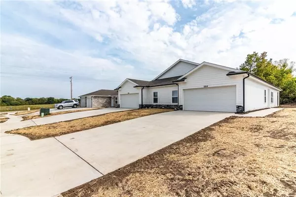 Warrensburg, MO 64093,1520 B Park AVE