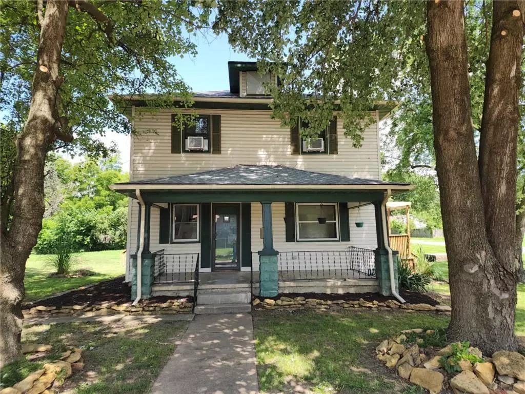 Pittsburg, KS 66762,604 N Rouse ST