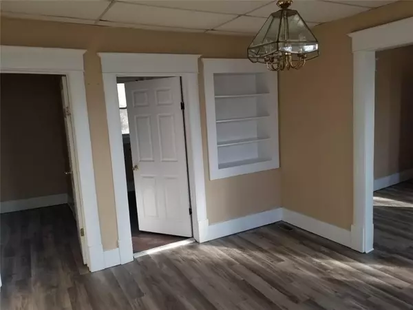 St Joseph, MO 64503,2502 S 15th ST