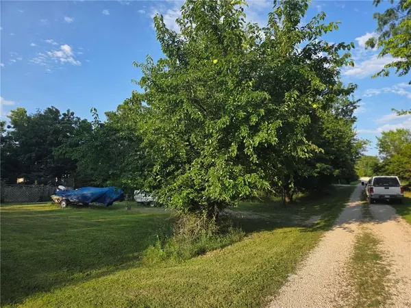 Linn Valley, KS 66040,37 Nebraska DR