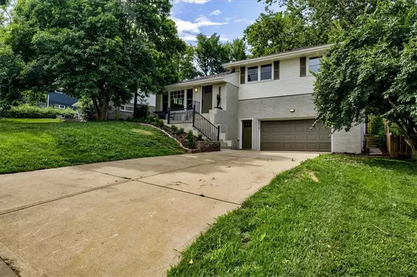 Mission, KS 66202,5657 W 50 ST