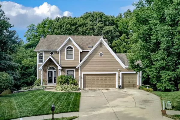 8100 N Nodaway AVE, Kansas City, MO 64152