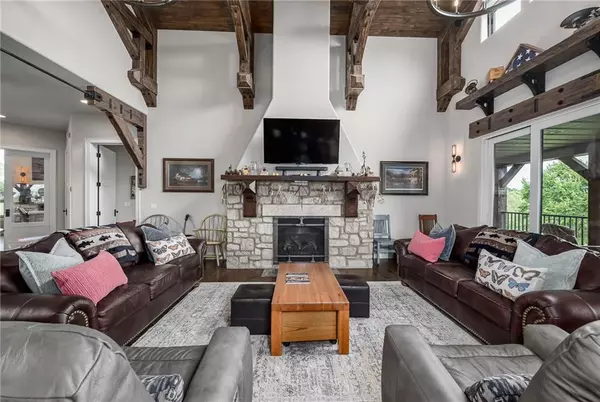Leavenworth, KS 66048,17096 Eisenhower RD