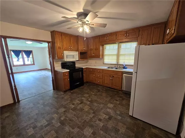 Windsor, MO 65360,606 S Windsor ST