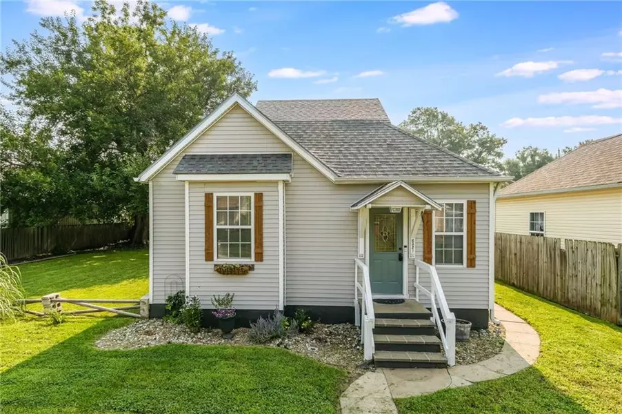 6321 Grant ST, St Joseph, MO 64504