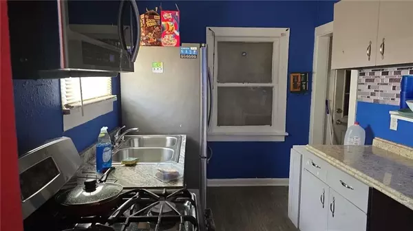 Kansas City, MO 64127,5441 E 27th ST