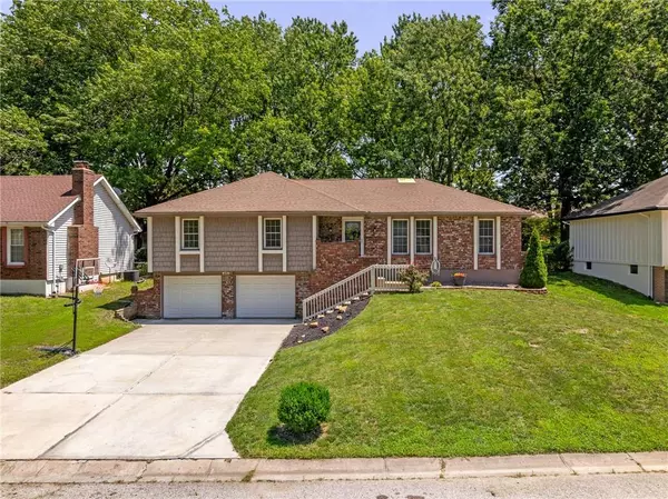 Blue Springs, MO 64015,1308 SW 20TH ST