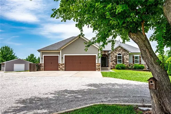 806 NW 1621 RD, Bates City, MO 64011