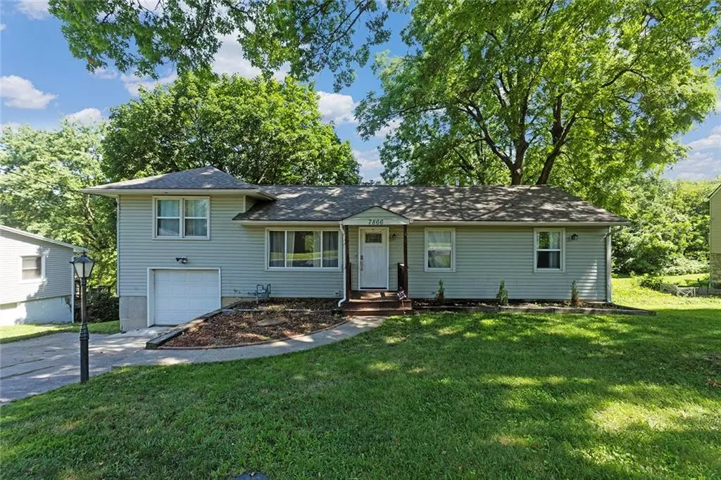 Kansas City, KS 66109,7866 Stover LN