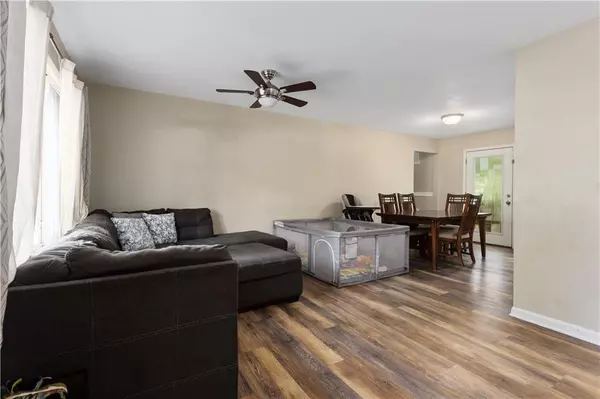 Kansas City, KS 66109,7866 Stover LN