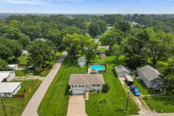 Richmond, MO 64085,409 Benton ST