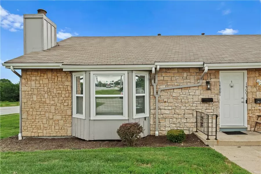 14001 Dunbar CT, Grandview, MO 64030