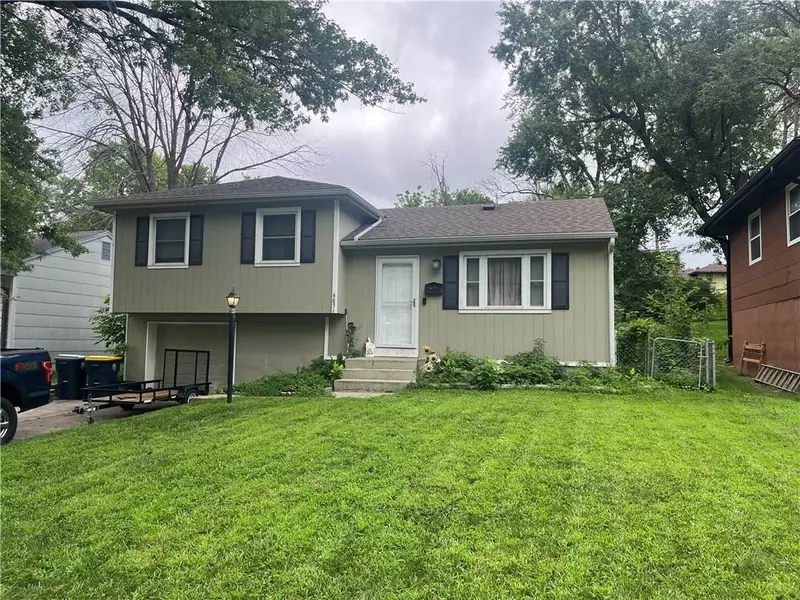 4851 N Manchester AVE, Kansas City, MO 64119