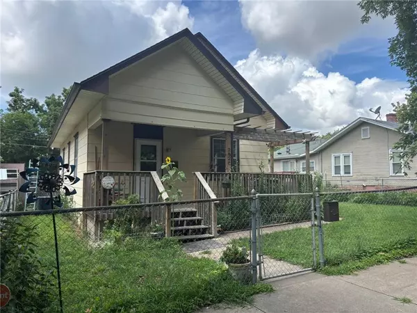 St Joseph, MO 64503,2820 S 24th ST