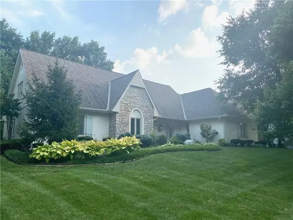 Leawood, KS 66209,3605 W 122nd ST
