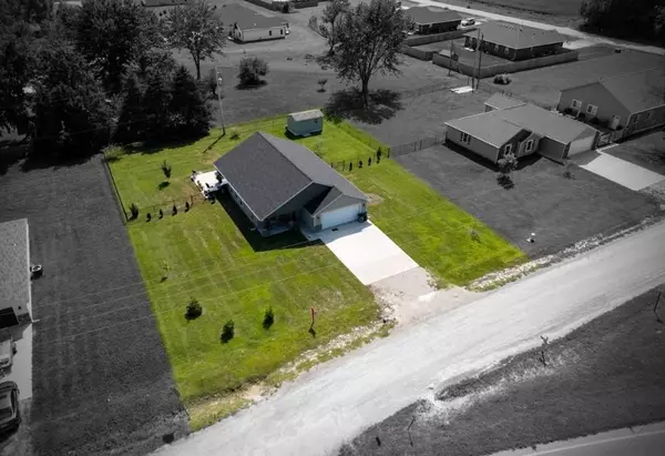 Kingsville, MO 64061,307 W Pacific ST