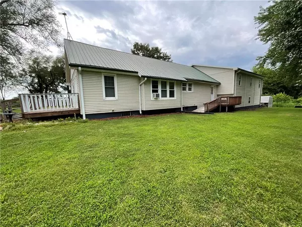 Pattonsburg, MO 64670,18615 137th ST