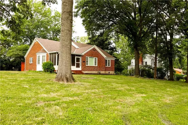 Raytown, MO 64133,6012 Crescent AVE