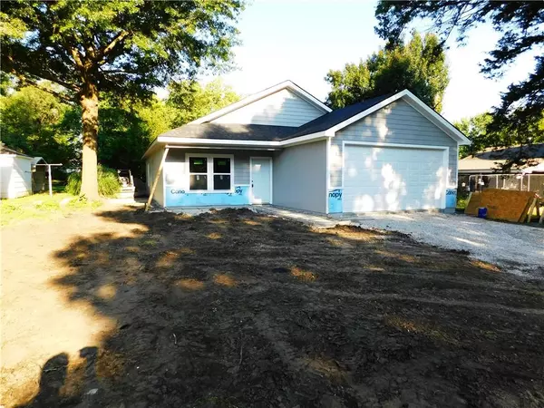 902 S Main ST, Holden, MO 64040