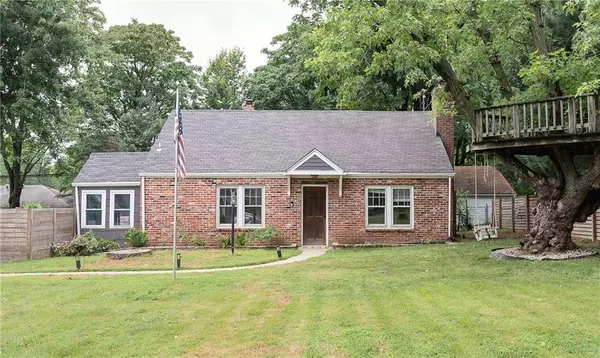 Prairie Village, KS 66208,7632 Reinhardt DR