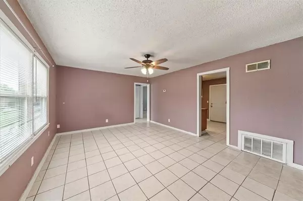 Kansas City, KS 66102,4534 Maggie LN