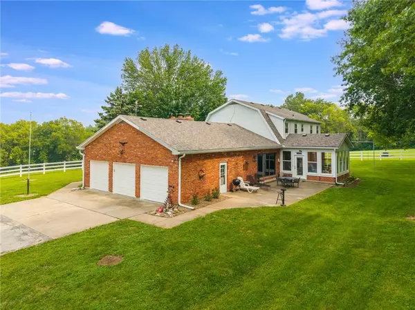 Independence, MO 64056,1622 N Charlton RD