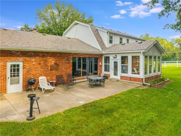 Independence, MO 64056,1622 N Charlton RD
