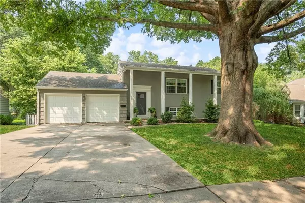 Overland Park, KS 66207,5600 W 92nd TER
