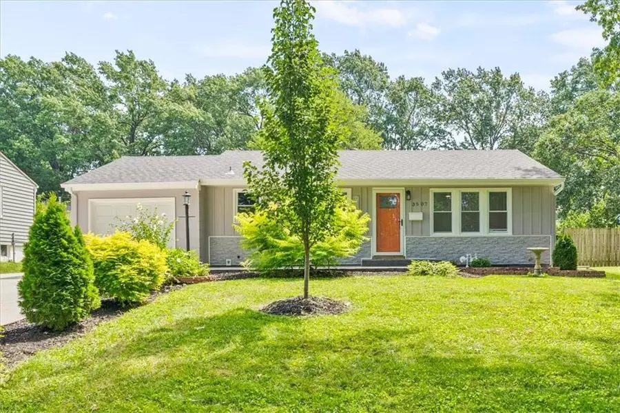 3507 S Spring ST, Independence, MO 64055