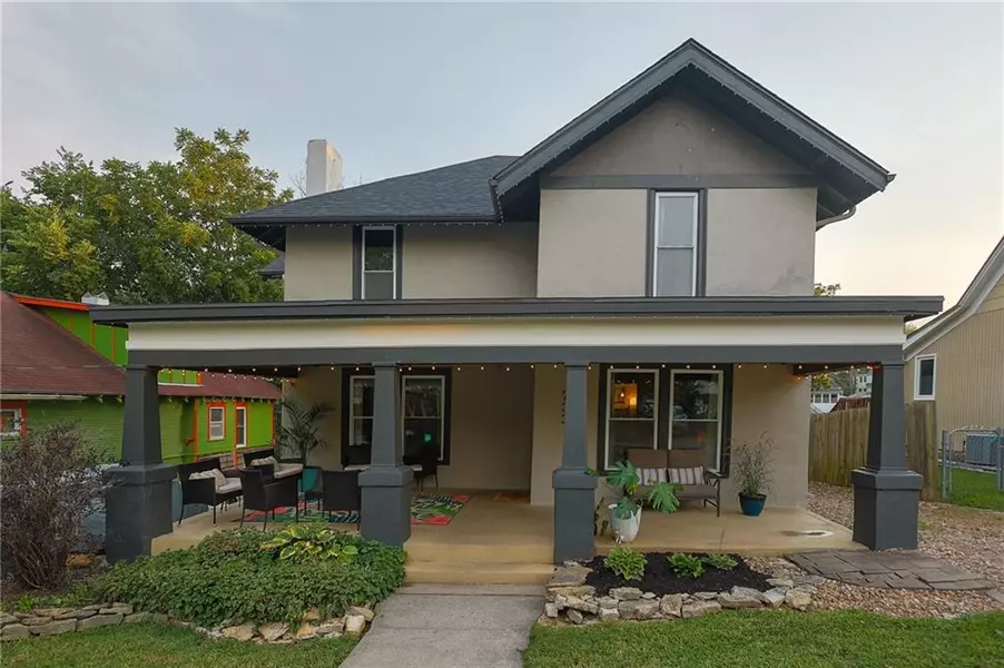 733 Magnolia AVE, Excelsior Springs, MO 64024