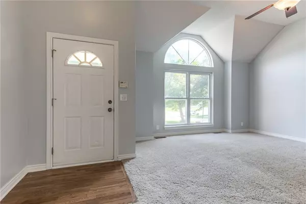 Overland Park, KS 66223,15326 Riley ST