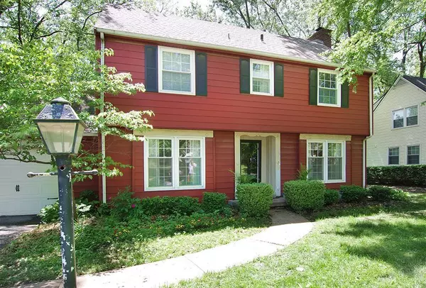 2207 W 79th TER, Prairie Village, KS 66208