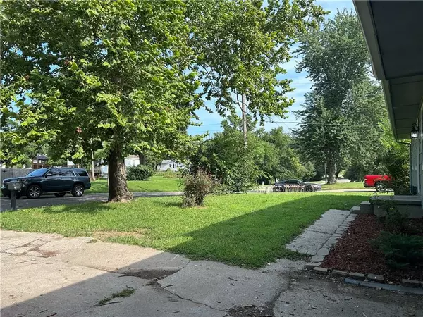 Atchison, KS 66002,510 S 18th ST