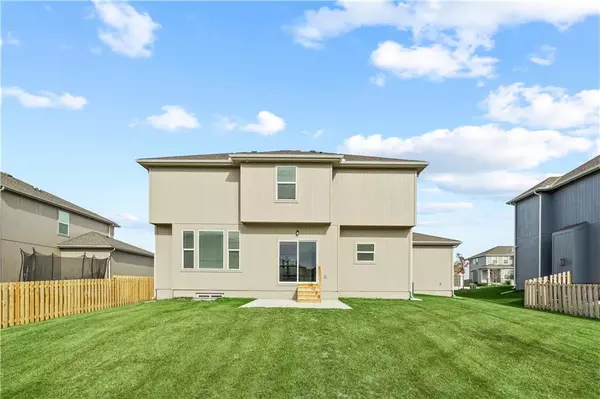 28411 W 161st ST, Gardner, KS 66030