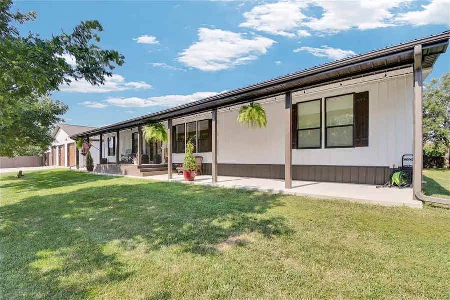 214 NW 1551st RD, Holden, MO 64040