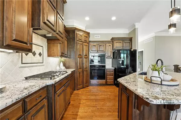 Lenexa, KS 66227,9730 Hastings ST