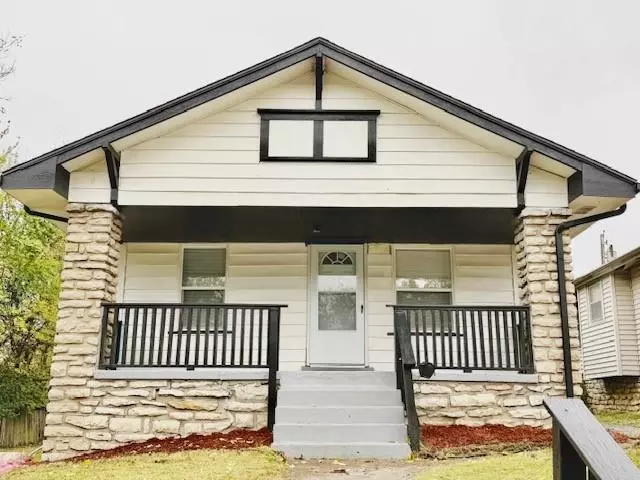3822 E 68th TER, Kansas City, MO 64132
